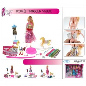 Poupée mannequin styliste